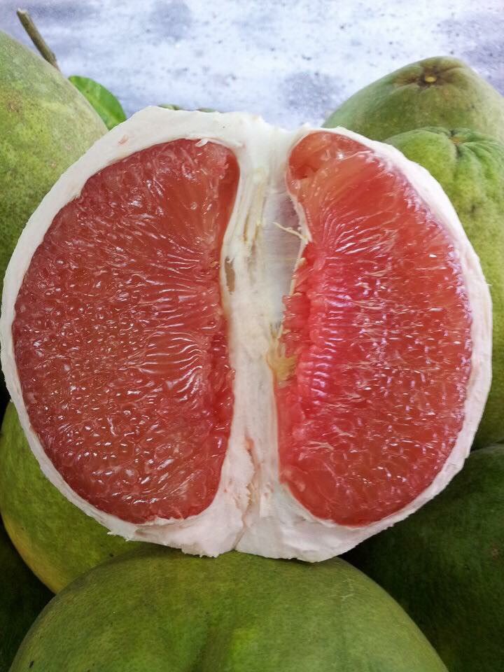 ลักษณะเนิ้อของ ส้มโอทับทิมสยาม อร่อยน่ารับประทาน
